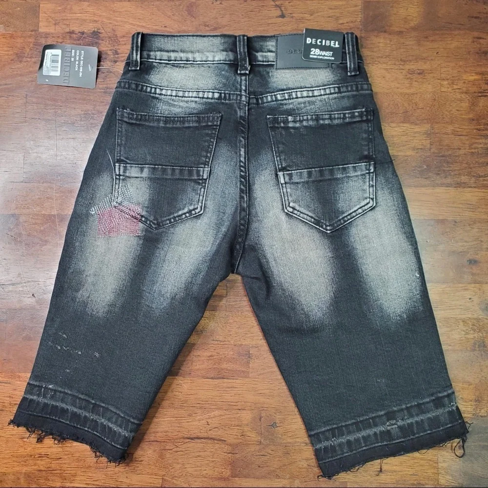 Sz 28 black paint splash denim shorts
